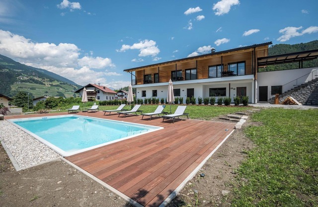 Ferienwohnung 'Sommersbergerhof' mit Bergblick, Gemeinschaftspool und Wi-Fi