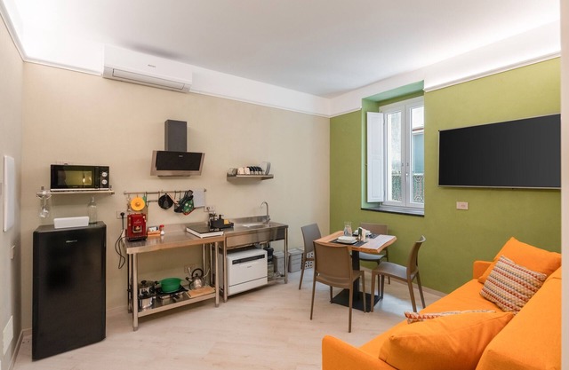 Ferienwohnung 'Standard Velia' mit Wi-Fi und Klimaanlage