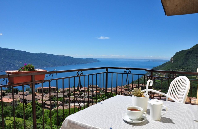 Ferienwohnung "Stella del Garda 1" mit Balkon & WLAN