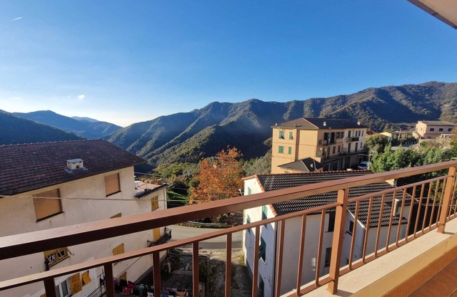 Ferienwohnung 'Stella House' mit Balkon, Wi-Fi und Klimaanlage