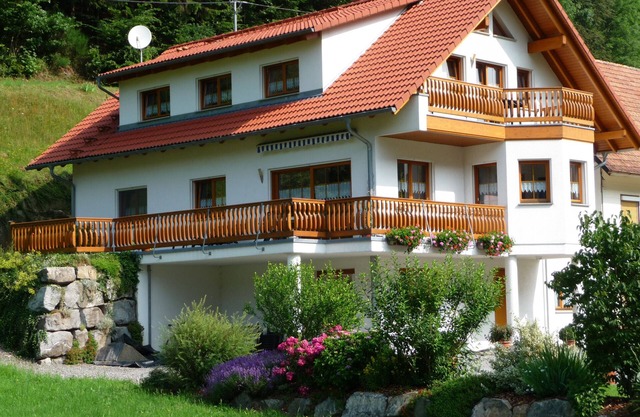Ferienwohnung 'Sum' mit Bergblick, Gemeinschaftsgarten und Wi-Fi