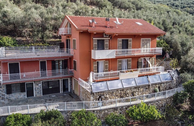 Apartment Sun Farm La Rocca