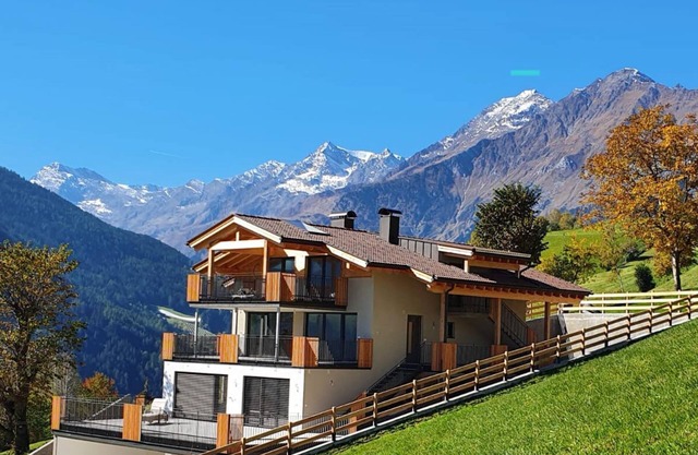 Ferienwohnung 'Sunnseitn Lodge Alps' mit Bergblick, privater Terrasse und WLAN