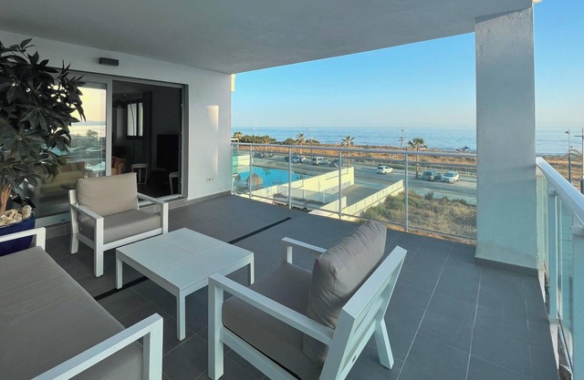 Ferienwohnung "Sunset Duna Beach" mit Meerblick, Wi-Fi, Balkon & Terrasse