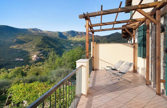 Ferienwohnung 'Sweet Caselle 2' mit Bergblick, privater Terrasse und WLAN