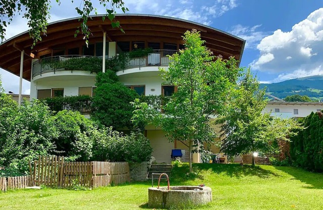 Apartment „Sweet Home Bressanone“ mit Bergblick, WLAN und Balkon