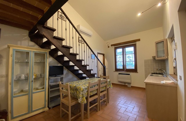 IDEAL HOLIDAY TENUTA BADIA Polvese
