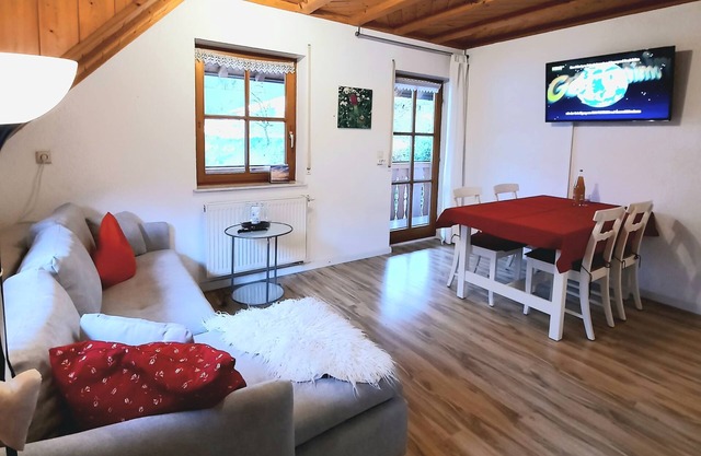 Ferienwohnung 'Talblick' mit gemeinsamer Terrasse, gemeinsamem Garten und WLAN