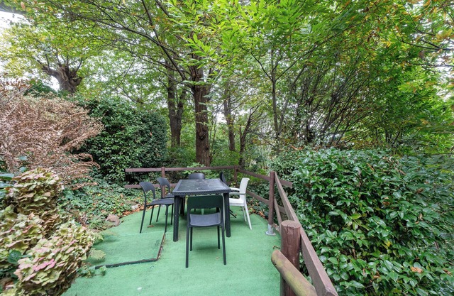 Apartment 'Tana Della Volpe' with Lake View, Private Terrace and Wi-Fi