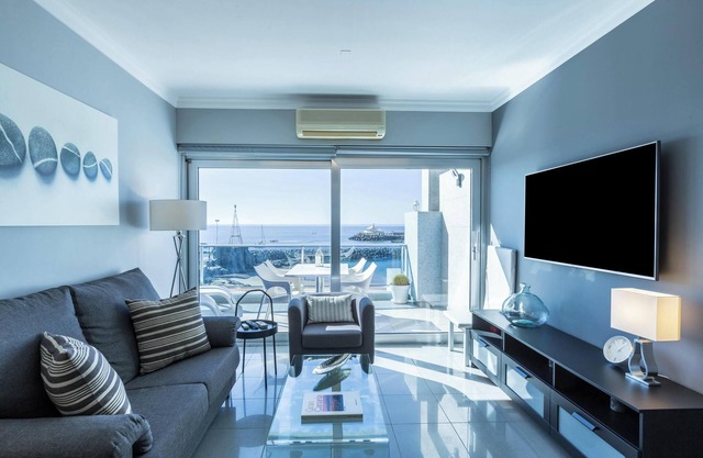 Ferienwohnung "Teresita Mogamar BeachFront" direkt am Strand mit Meerblick