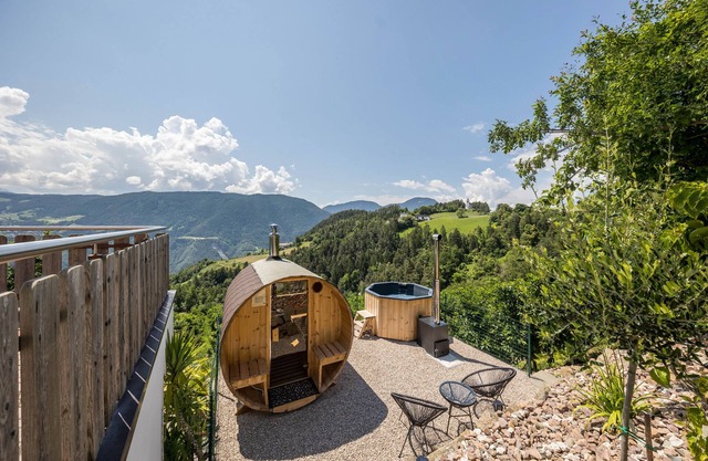 Ferienwohnung "Thalerhof Sancta Sebastianus" mit Bergblick, Garten & WLAN
