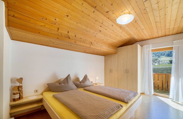 Ferienwohnung 'Typ A Pöder's Haus' mit Bergblick, Gemeinschaftsgarten und WLAN