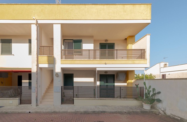 Ferienwohnung 'Uccio Abbo' mit privater Terrasse und Klimaanlage