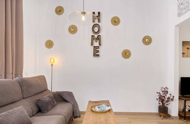 Apartment "Urbanloft Valencia" with Wi-Fi & Air Conditioning