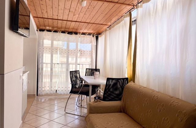 Apartment Viola - Holiday Home from Vicenta
