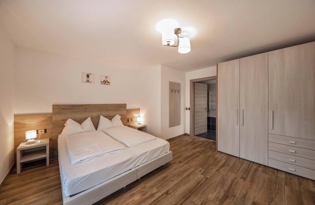 Ferienwohnung "Vacanze Arcobaleno - Viola" mit Bergblick, Sauna & Whirlpool