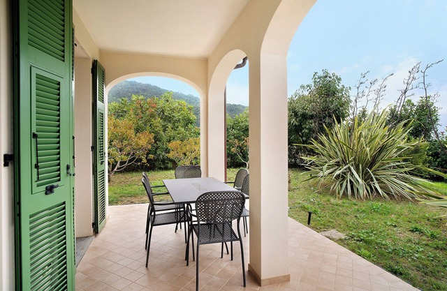 Ferienwohnung 'Vallebona' mit privater Terrasse und Wi-Fi