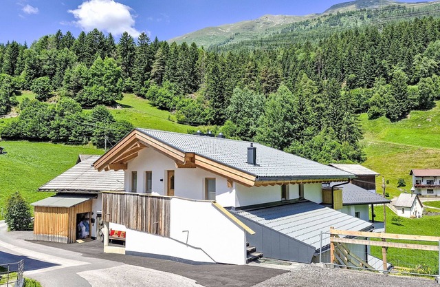Ferienwohnung Venet by Interhome