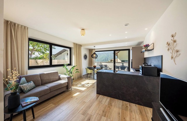 Ferienwohnung "Videre Lodge Gantkofel" mit Bergblick, WLAN & Terrasse