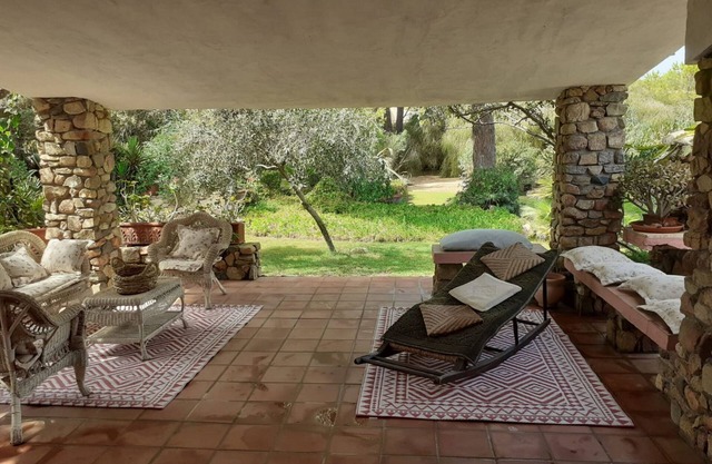 Apartment 'Villa Dudu' with Private Terrace, Private Garden and Air Conditioning