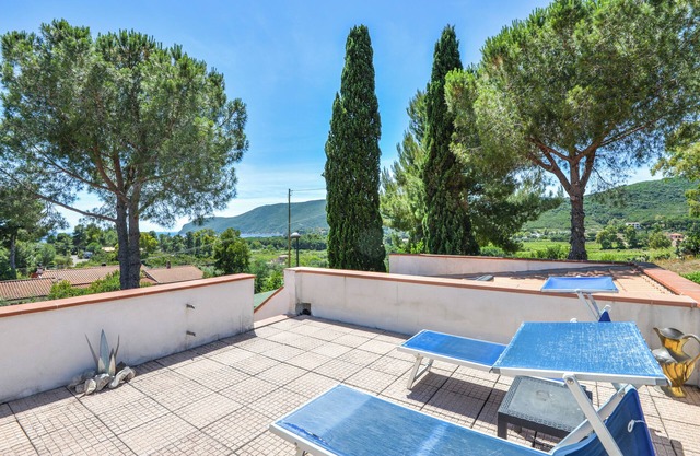 Appartement "Villa Sterlizia-Verde" mit Meerblick, WLAN und Terrasse