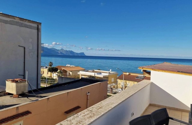 Ferienwohnung 'Vista Mare Alcamo' mit Meerblick, Wi-Fi und Klimaanlage