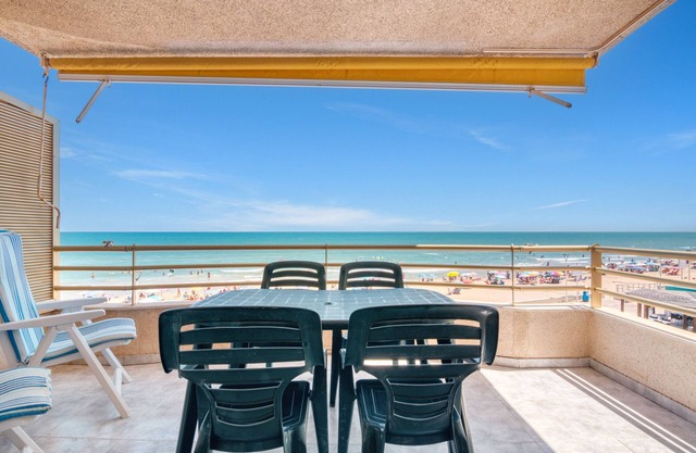 Apartment 'Vistamar' with Balcony and Wi-Fi