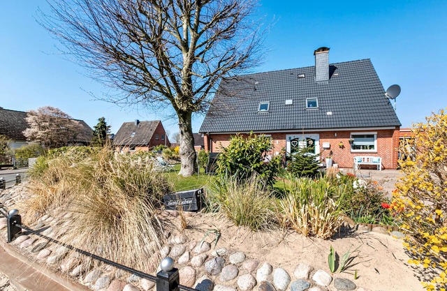 Ferienwohnung 'Wattlöwe Tönning' mit privater Terrasse, privatem Garten und Wi-Fi