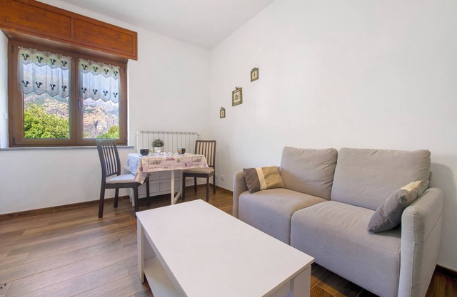 Apartment 'Welcome Home 2 Meana Di Susa' with Mountain View, Balcony and Wi-Fi