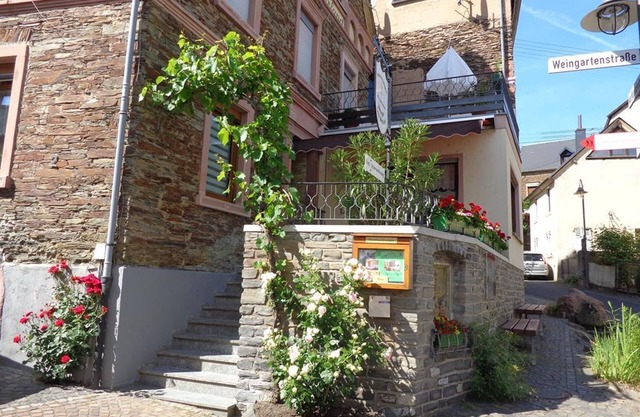 Appartement mit Balkon - Ferienwohnungen Leo Werland-Ehses