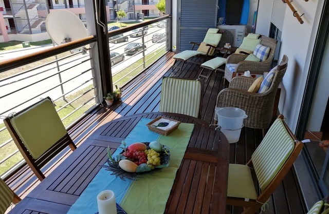 WOHNUNG MIT 2 SCHLAFZIMMER, 2 BADEZIMMER, WIFI, SCHWIMMBAD UND 2 TENNISPLATZ