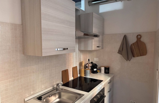 Apartment with 2 Double Bedrooms and 2 Bathrooms, Historic Center Albano Laziale