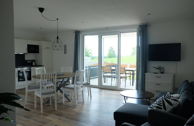 Wohnung mit 3 Schlafzimmern und Balkon
