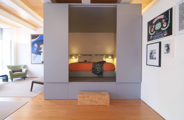 Wohnung mit einem einzigartigen Design. Blick auf die Stadt. Erste Meereslinie.