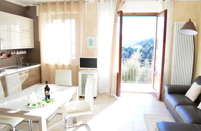 Apartment with Beautiful Sun