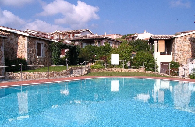Wohnung mit Garten und Wi-Fi in Residenz mit Pool