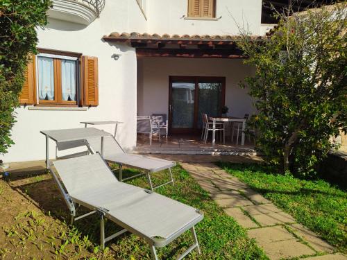 Apartment with garden