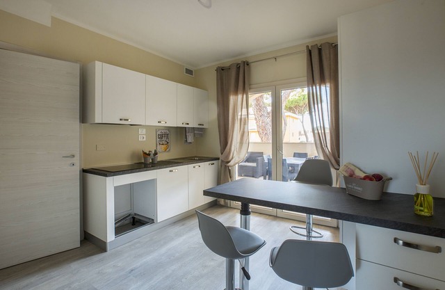 apartment with garden and shared pool