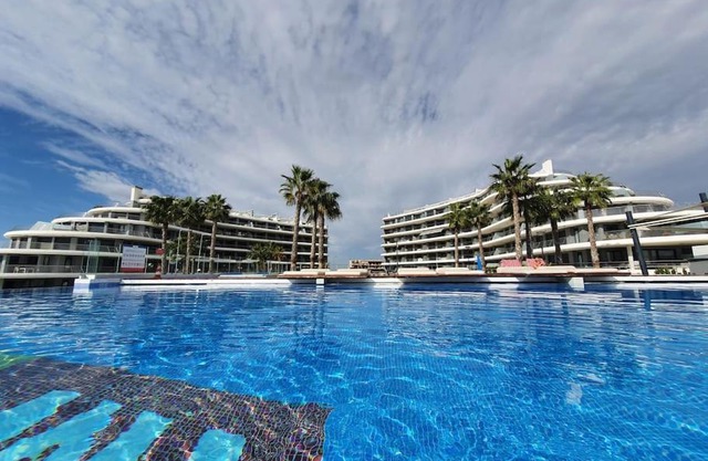 Apartment with magnificent seeview and all luxury