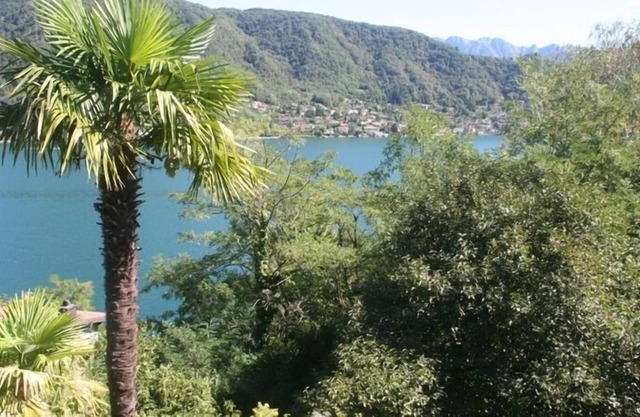 Ferienwohnung mit zauberhaftem Blick auf den Luganer See