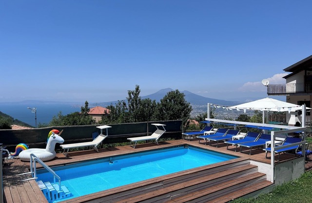 Ferienwohnung mit atemberaubendem Ausblick auf den "Golfo di Napoli"