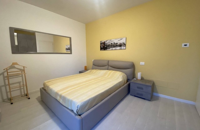 Apartment with private parking