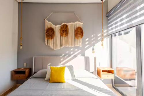 Apartment with Private Jacuzzi, Rooftop Pools & Free beach club