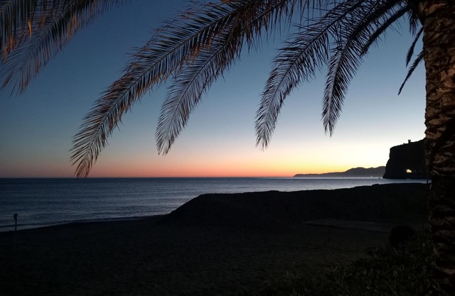 Wohnung mit Meerblick, 5 Minuten vom Strand entfernt