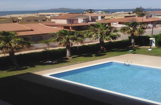Apartment mit Meerblick und Pool, 2 Zimmer für maximal 6 Personen