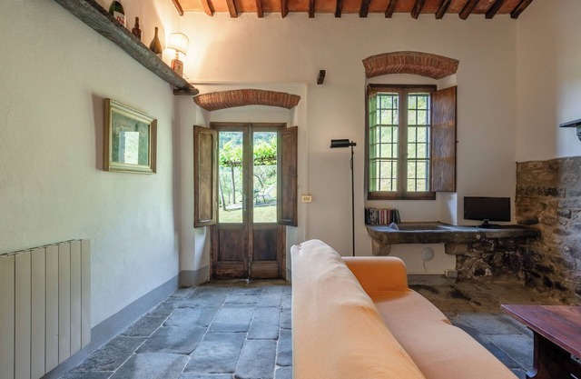 Ferienwohnung 'Zano' mit Bergblick, Gemeinschaftspool und Wi-Fi
