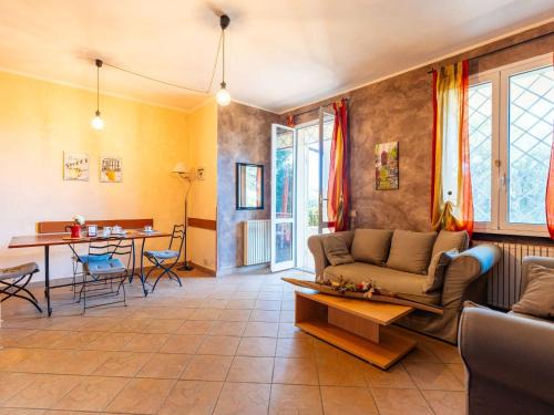 Apartment Zenzero e Cannella-2 by Interhome