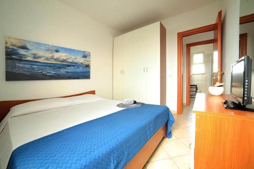 Appartement in Torre Mozza mit Möblierter Terrasse