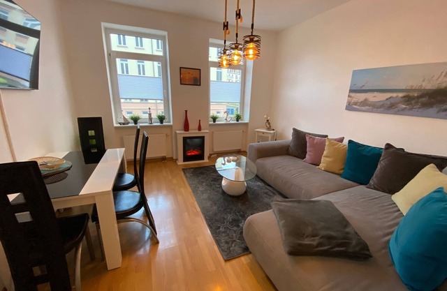 "Behagliches Apartment ZUR SCHLEUSE in Rostock mit Kamin und Gartenblick!"
