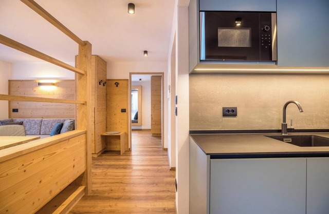 "Apartments Armeri Blue Dolomites" mit Bergblick, Balkon & WLAN